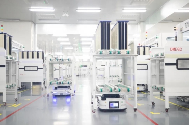 浙江日报 | 横店东磁员工讲述和智能机器的故事：“未来工厂”什么样